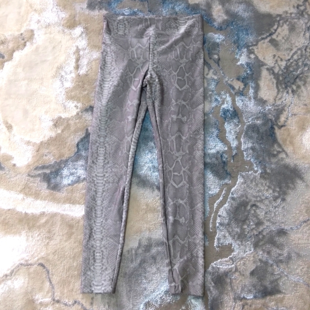Koral Drive High‎ Rise Legging in Reptile Animal Print